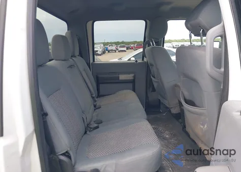 2014 Ford F-250 Xlt z USA, uszkodzony, nr VIN 1FT7W2B69EEB43193